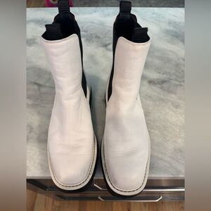 Sam Edelman Laguna Chelsea Boot White 7.5